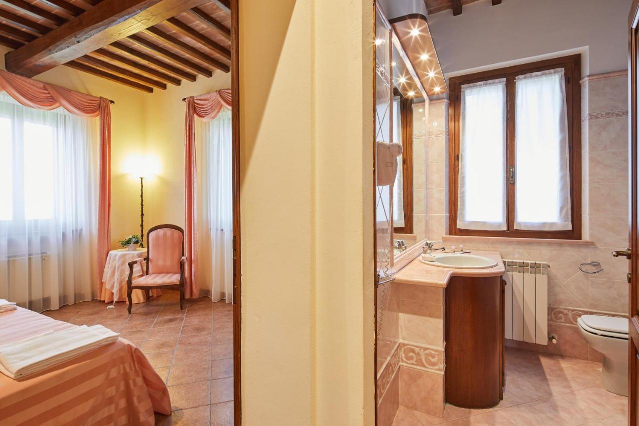 Relais La Cerreta Villa Castiglione del Lago Exterior photo