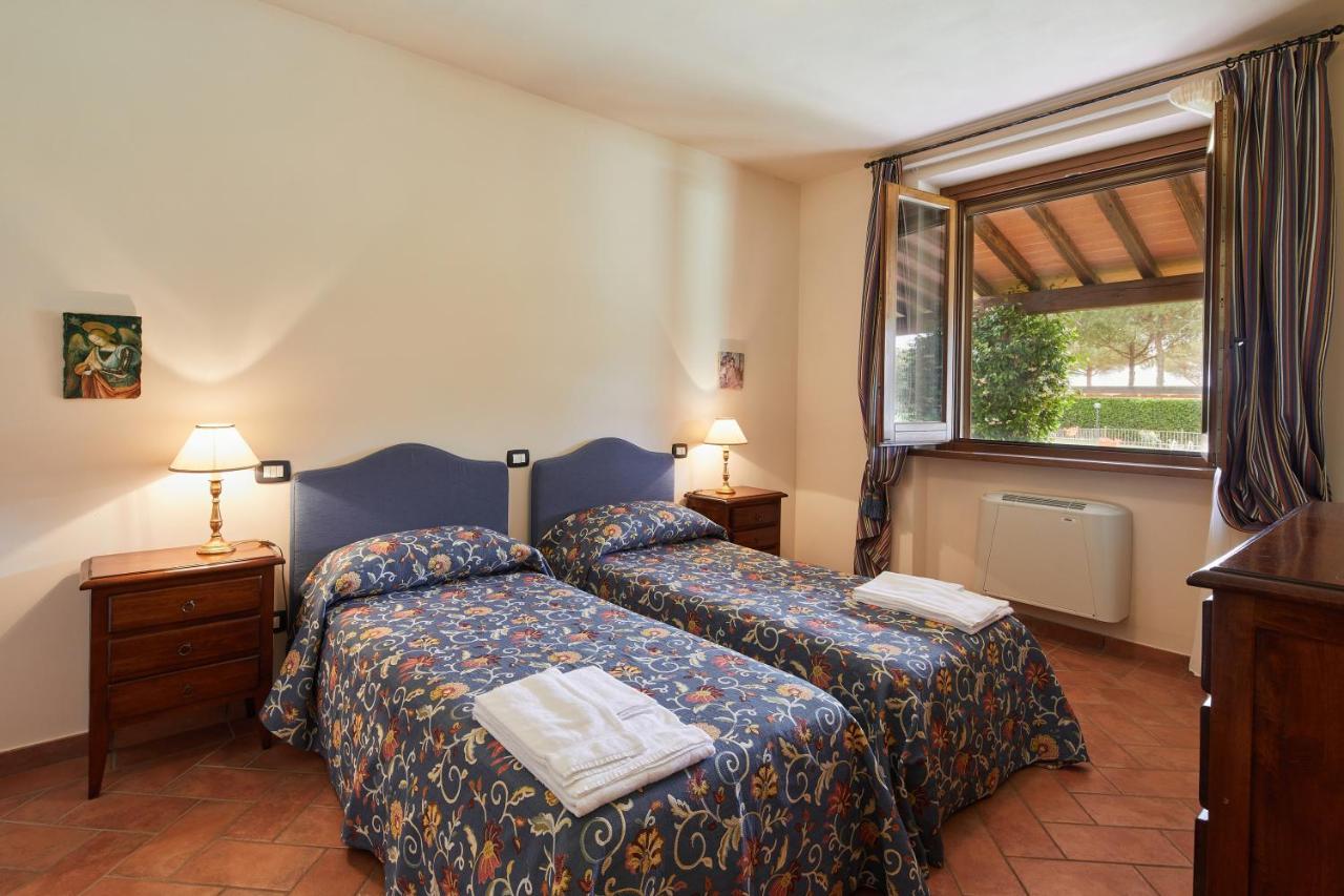 Relais La Cerreta Villa Castiglione del Lago Exterior photo