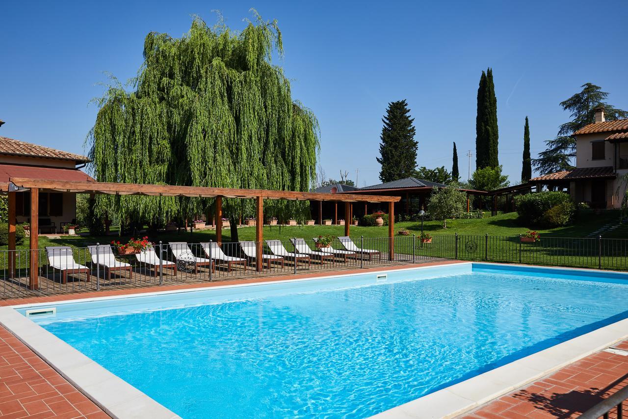 Relais La Cerreta Villa Castiglione del Lago Exterior photo